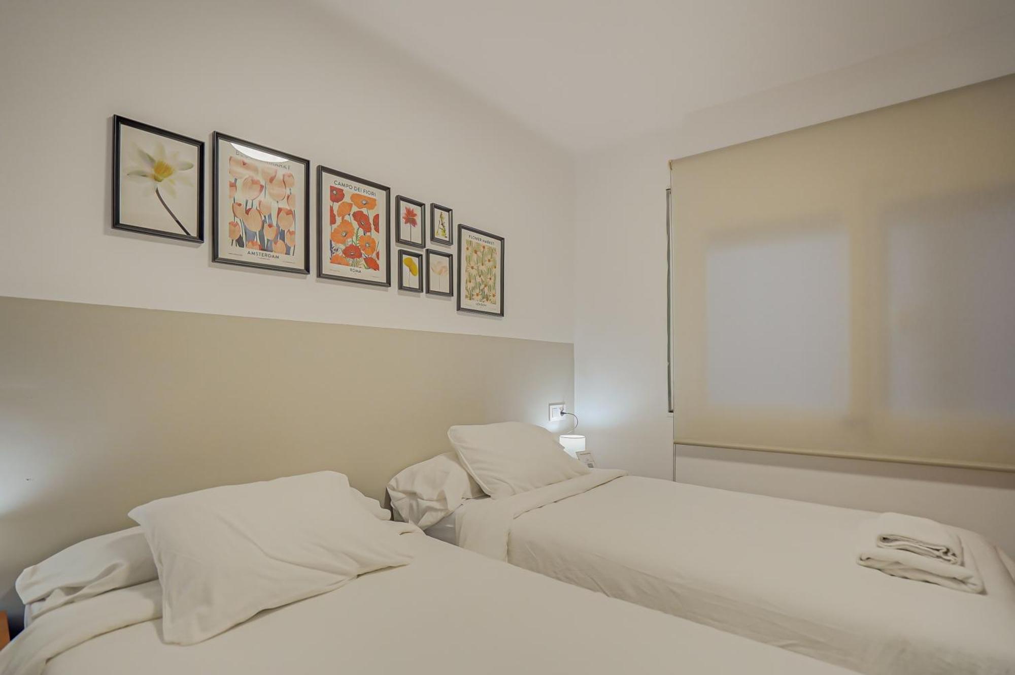 Hostal Y Apartamento Moli De Mar يوريت دي مار المظهر الخارجي الصورة