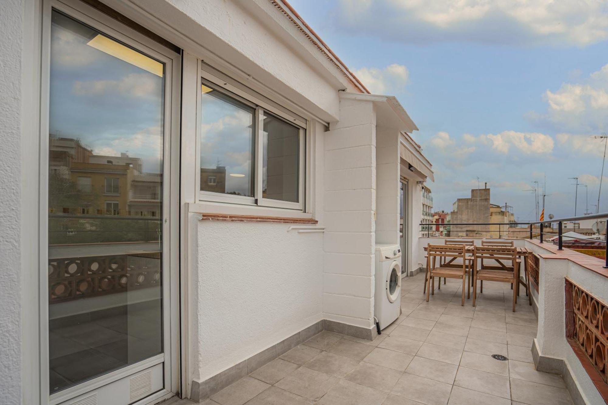 Hostal Y Apartamento Moli De Mar يوريت دي مار المظهر الخارجي الصورة