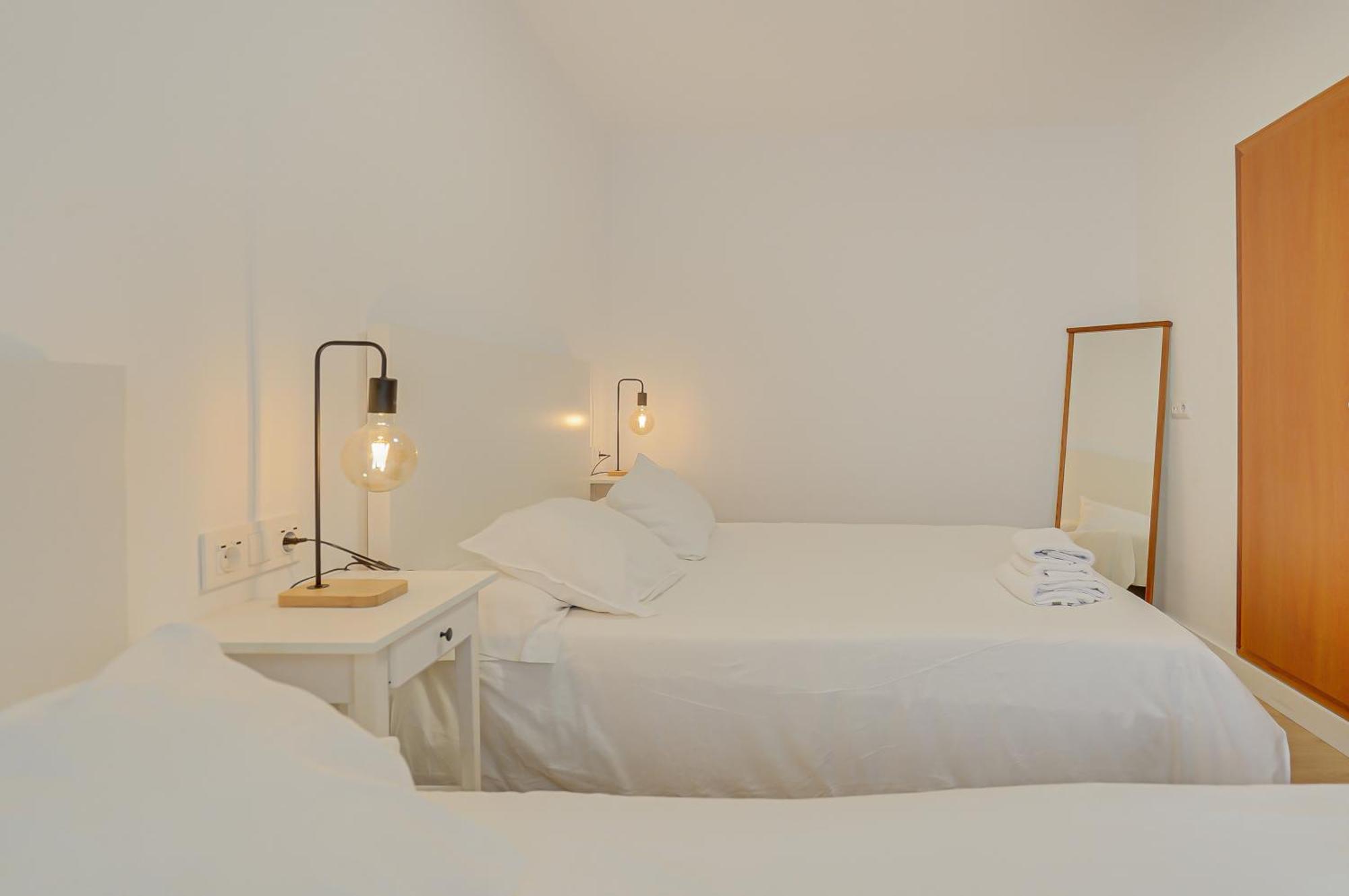 Hostal Y Apartamento Moli De Mar يوريت دي مار المظهر الخارجي الصورة
